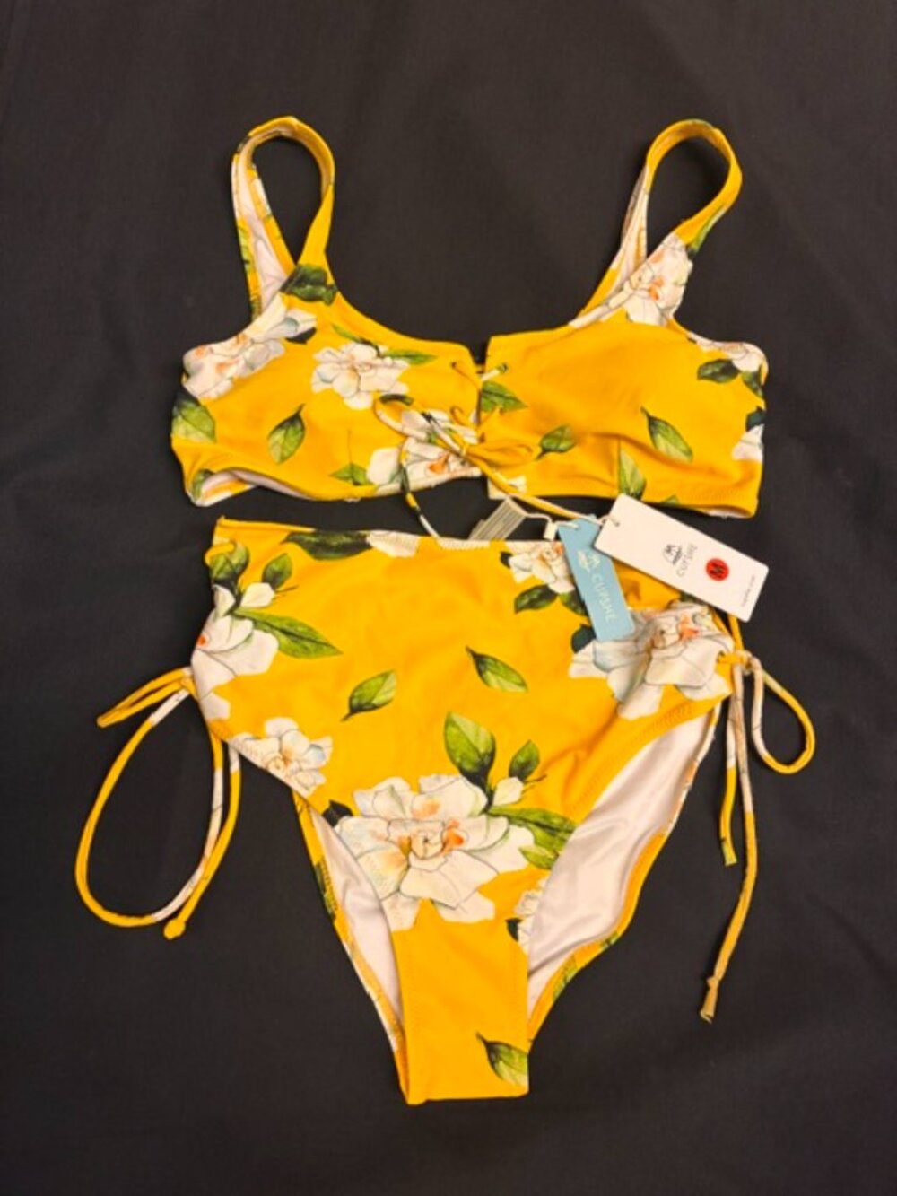 Cupshe Bikini Set - High-Waist Moderate Bum Coverage - Medium - NWT